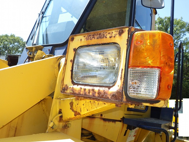 KOMATSU WA200-1 ★ Loader(Crawled/Wheeled) ★ CAB, BKT, Piping