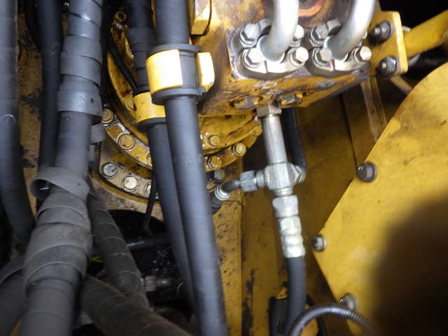 KOMATSU PC210LC-8N1 ★ Excavator ★ F, Link-CAB, Rotary Grapple, Piping,