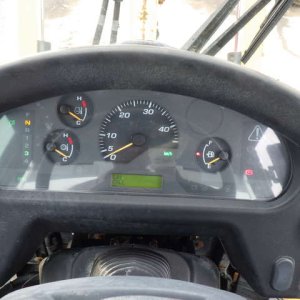 KOMATSU WA80-8 ★ Loader(Crawled/Wheeled) ★ CAB, BKT, Long Arm, A/C, 30,157km - Image 16