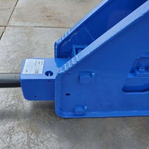 OKADA OUB-305 ★ Parts & Attachment ★ for 0.25m3, Pin diameter 50mm, Width 200mm - Image 17
