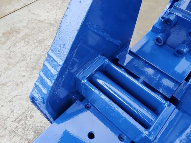 OKADA OUB-305 ★ Parts & Attachment ★ for 0.25m3, Pin diameter 50mm, Width 200mm