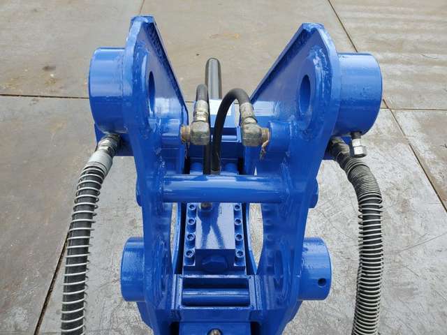 OKADA OUB-305 ★ Parts & Attachment ★ for 0.25m3, Pin diameter 50mm, Width 200mm