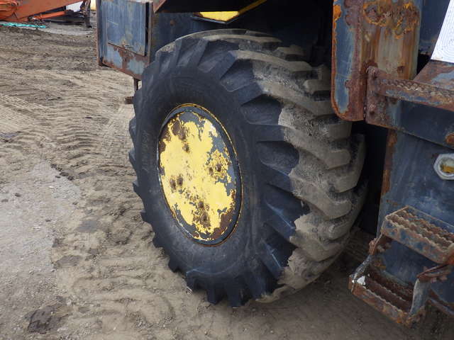 KOMATSU WA80-8 ★ Loader(Crawled/Wheeled) ★ CAB, BKT, Long Arm, A/C, 30,157km