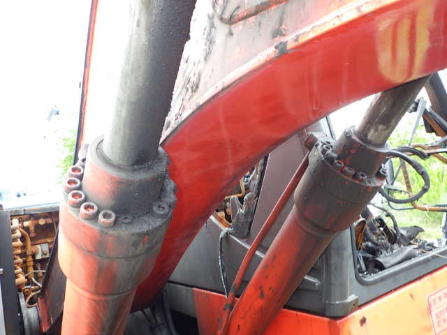 UOTANI KLG-6800 ★ Excavator ★ Wheel Excavator, Long Reach, w/ Arm, w/o Attachment