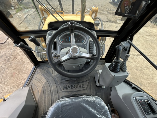 MASSIVE 3CX ★ Loader(Crawled/Wheeled) ★ Backhoe loader, CAB, Piping, Slide Arm, A/C, w/Breaker