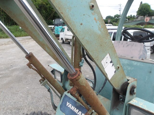 YANMAR V2-1 ★ Loader(Crawled/Wheeled) ★ BKT, CNP