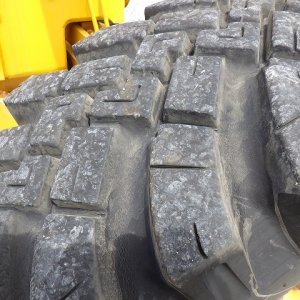 KOMATSU GD705A-4AE ★ Road Equipment ★ CAB, Blade(4,010mm), 81,075km - Image 29