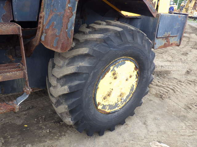 KOMATSU WA80-8 ★ Loader(Crawled/Wheeled) ★ CAB, BKT, Long Arm, A/C, 30,157km