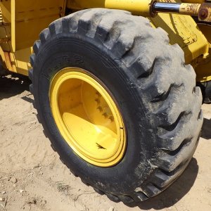 KOMATSU WA200-1 ★ Loader(Crawled/Wheeled) ★ CAB, BKT, Piping - Image 25
