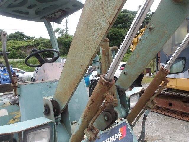 YANMAR V2-1 ★ Loader(Crawled/Wheeled) ★ BKT, CNP