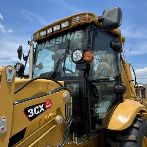 MASSIVE 3CX ★ Loader(Crawled/Wheeled) ★ Backhoe loader, CAB, Piping, Slide Arm, A/C, w/Breaker - Image 24