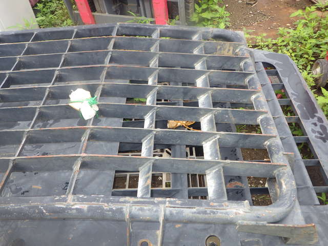 KOMATSU CAB_Guard ★ Parts & Attachment ★ CAB Guard for PC200-8N1