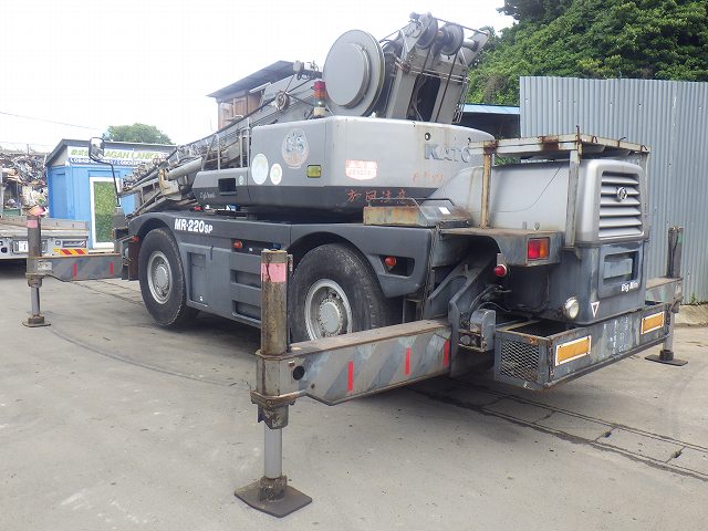 KATO KR-22H-2 ★ Crane ★ H-OUTRIGGER, HOOK: 22t, 4t, 58,531km, 抹消, 揚検休止