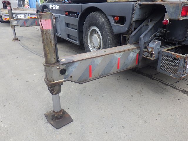 KATO KR-22H-2 ★ Crane ★ H-OUTRIGGER, HOOK: 22t, 4t, 58,531km, 抹消, 揚検休止