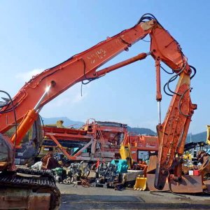 HITACHI ZX225USRLCK ★ Excavator ★ G, 3sec. Demolition Front, Pipings, A/C, w/o Attachments - Image 9