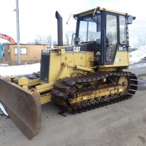 CAT D3C ★ Bulldozer ★ 630LGP, CAB, PAT Dozer, A/C - Image 1