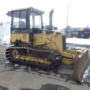 CAT D3C ★ Bulldozer ★ 630LGP, CAB, PAT Dozer, A/C - Image 4