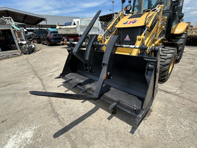 MASSIVE 3CX ★ Loader(Crawled/Wheeled) ★ Backhoe loader, CAB, Piping, Slide Arm, A/C, w/Breaker