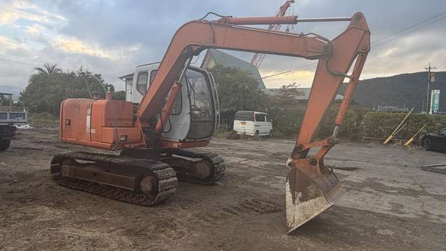 HITACHI EX60-5 ★ Excavator ★ G+Pad, Slope BKT, w/Standard Bucket