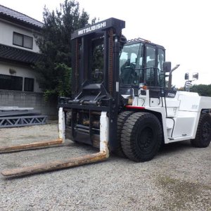MITSUBISHI JDS-F11D ★ Forklift ★ 3.0m, Positioner, Side-Shift, CAB, A/C - Image 1