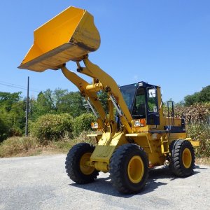 KOMATSU WA200-1 ★ Loader(Crawled/Wheeled) ★ CAB, BKT, Piping - Image 7