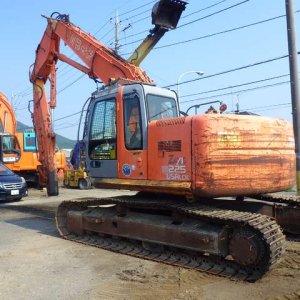 HITACHI ZX225USRLCK ★ Excavator ★ G, 3sec. Demolition Front, Pipings, A/C, w/o Attachments - Image 3