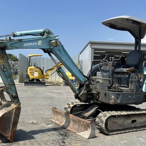 AIRMAN AX20U-3 ★ Mini Excavator ★ 250R, CNP, Slope BKT, Blade, Piping, M/L, w/Standard Bucket - Image 1