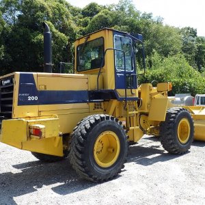 KOMATSU WA200-1 ★ Loader(Crawled/Wheeled) ★ CAB, BKT, Piping - Image 5