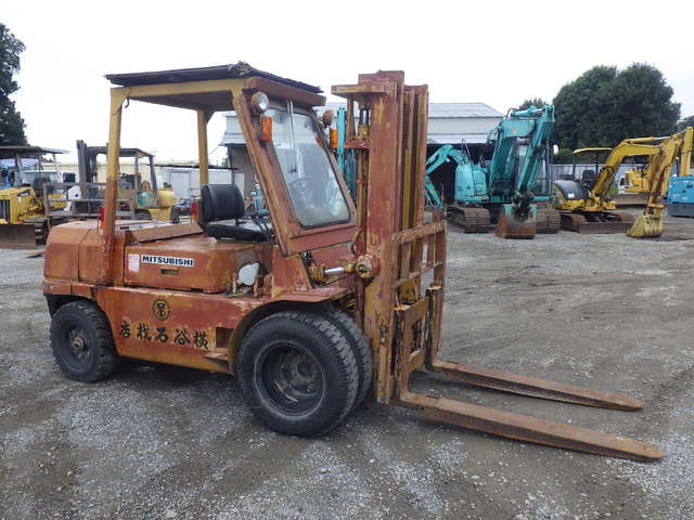 MITSUBISHI FD40 ★ Forklift ★ Winch installed truck is necessary for loading 要ウインチ付きトラックでの引き取り