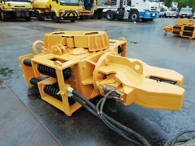 TOMEN KM2-1000E ★ Parts & Attachment ★ Electric Vibro Hammer, Serial Number Unknown