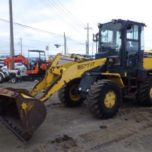KOMATSU WA80-8 ★ Loader(Crawled/Wheeled) ★ CAB, BKT, Long Arm, A/C, 30,157km - Image 1