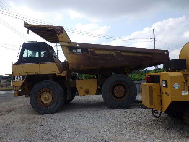 CAT 769D ★ Other ★ Off-highway dump truck, 132,759km