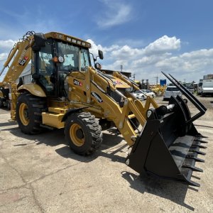 MASSIVE 3CX ★ Loader(Crawled/Wheeled) ★ Backhoe loader, CAB, Piping, Slide Arm, A/C, w/Breaker - Image 4