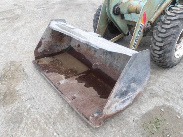 YANMAR V2-1 ★ Loader(Crawled/Wheeled) ★ BKT, CNP