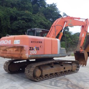 HITACHI ZX200-3 ★ Excavator ★ G, M/L, A/C - Image 5