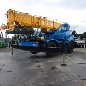 KOMATSU LW250-5 ★ Crane ★ Hook(24t, Aux.), H-Outrigger, 153,141km, 揚検なし - Image 11