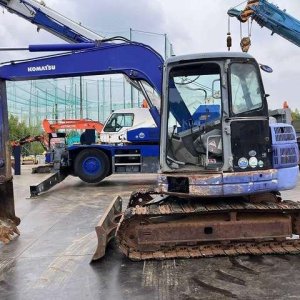 KOMATSU PC78US-5 ★ Excavator ★ 450G+Pad, Blade, CAB, A/C - Image 3