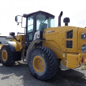 KCM 70Z7 ★ Loader(Crawled/Wheeled) ★ CAB, BKT, A/C - Image 3