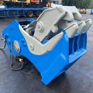 OKADA OSC-82MV ★ Parts & Attachment ★ Secondaly Crusher, w/Magnet(24V), Pin 370mm/110mm - Image 3