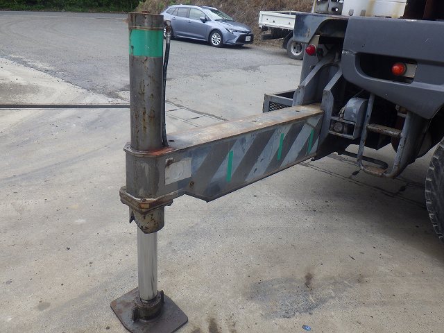 KATO KR-22H-2 ★ Crane ★ H-OUTRIGGER, HOOK: 22t, 4t, 58,531km, 抹消, 揚検休止