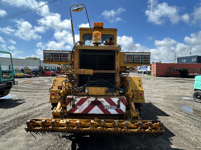 MITSUBISHI MG500-S ★ Road Equipment ★ Snow Motor Grader, CAB, Blade 4.0m, TAIN LAKE (粗面形成装置）