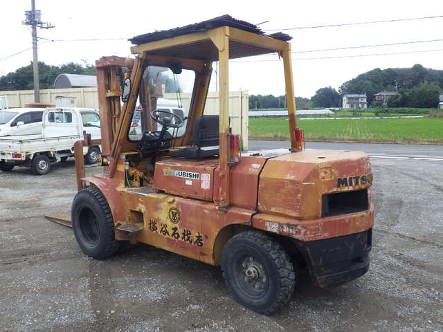 MITSUBISHI FD40 ★ Forklift ★ Winch installed truck is necessary for loading 要ウインチ付きトラックでの引き取り