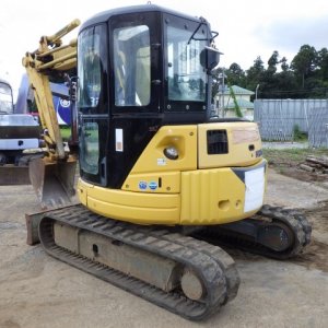 KOMATSU PC58UU-5 ★ Excavator ★ 400R, CAB, Blade, A/C - Image 3