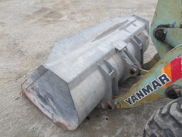 YANMAR V2-1 ★ Loader(Crawled/Wheeled) ★ BKT, CNP