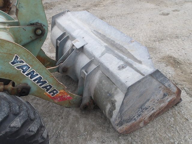 YANMAR V2-1 ★ Loader(Crawled/Wheeled) ★ BKT, CNP