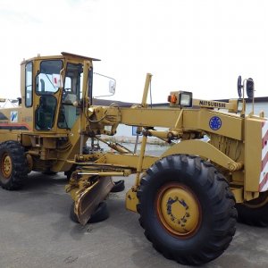 MITSUBISHI MG430E ★ Road Equipment ★ CAB, Scarifer, Blade(3,710mm), A/C, 48,800km - Image 4