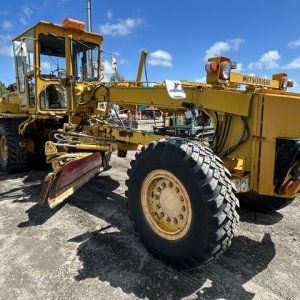 MITSUBISHI MG500-S ★ Road Equipment ★ Snow Motor Grader, CAB, Blade 4.0m, TAIN LAKE (粗面形成装置） - Image 4