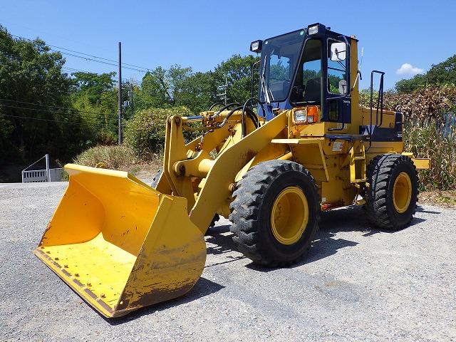 KOMATSU WA200-1 ★ Loader(Crawled/Wheeled) ★ CAB, BKT, Piping